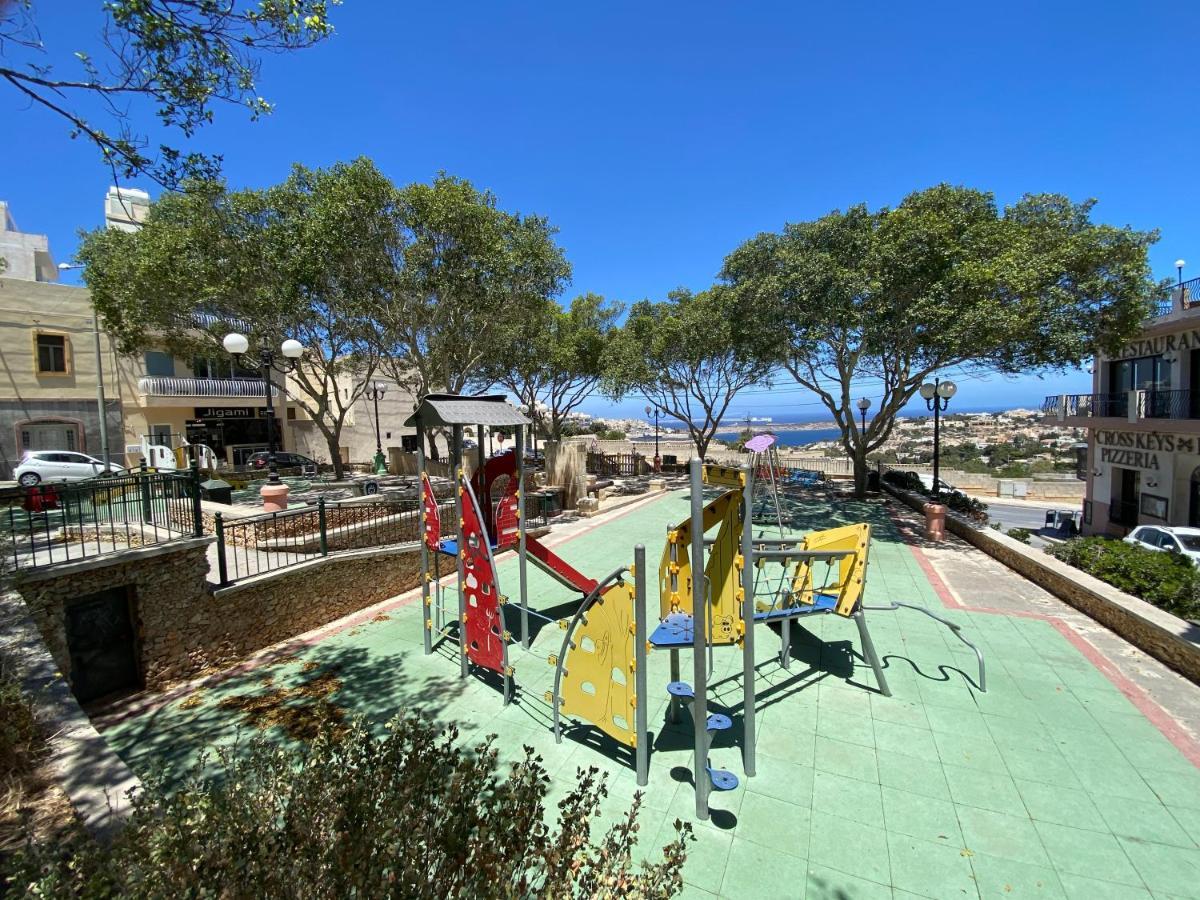 Sunshine - Modern Two Bedroom Penthouse With Terrace Apartament Mellieħa
