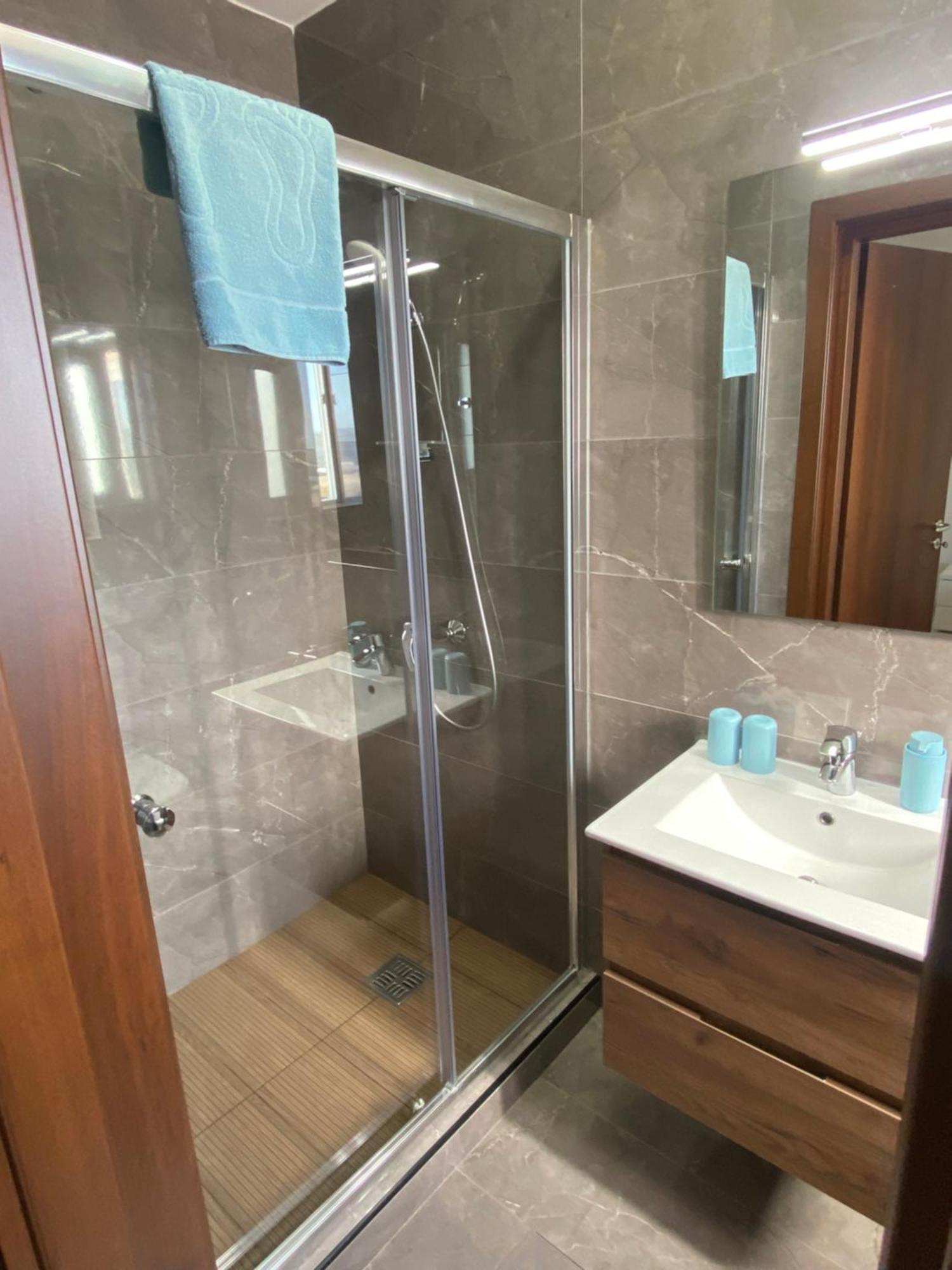 Sunshine - Modern Two Bedroom Penthouse With Terrace Mellieħa