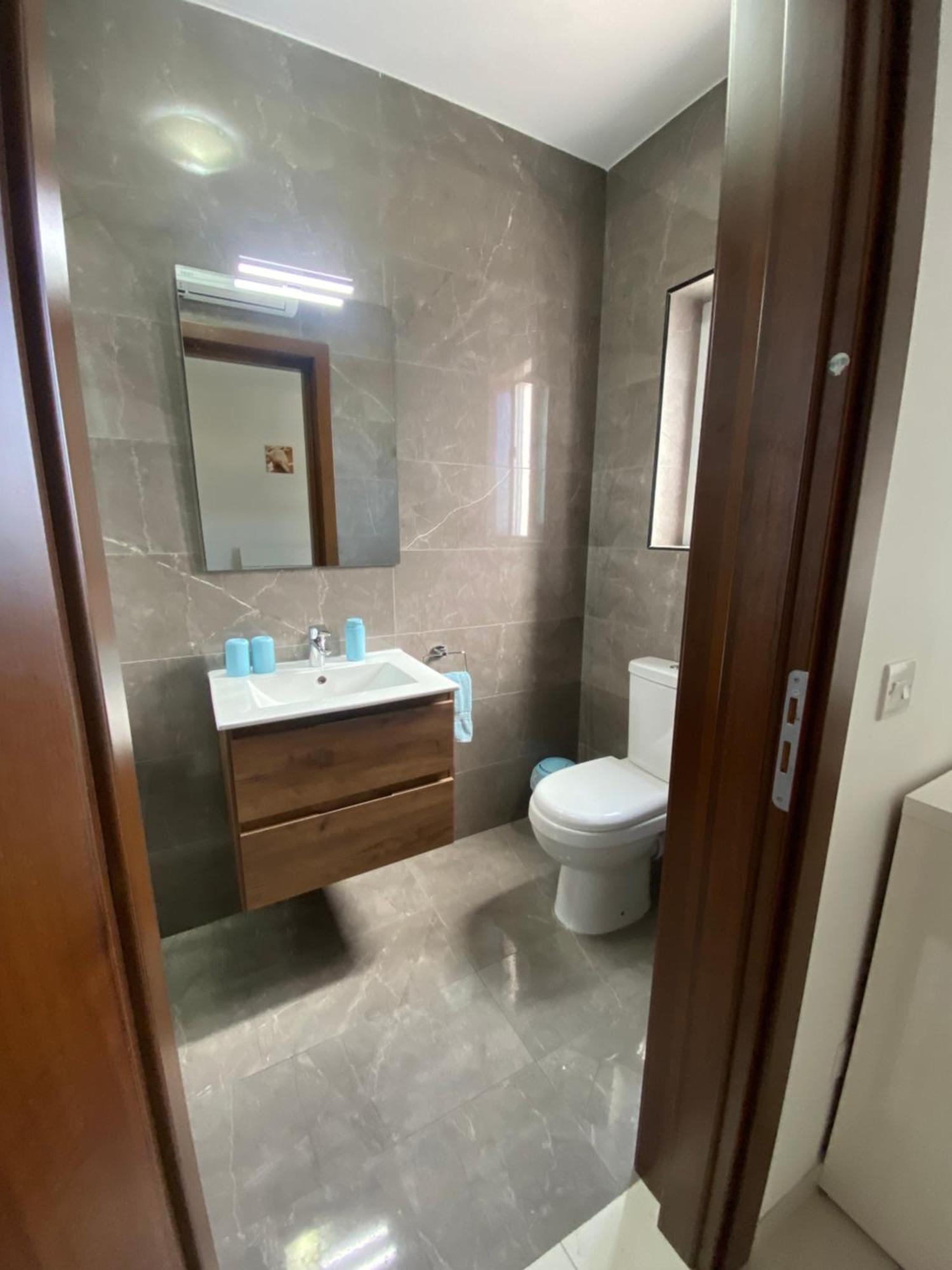 Sunshine - Modern Two Bedroom Penthouse With Terrace Apartament Mellieħa